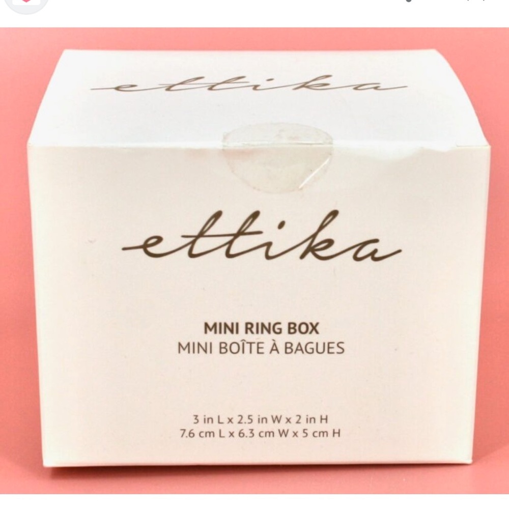 Ethika mini ring box
